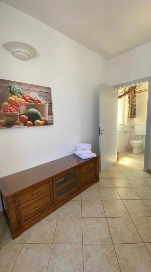 Casa Vacanze Torre Dell Orso Piazza 100M Dal Mare Torre dell'Orso Buitenkant foto